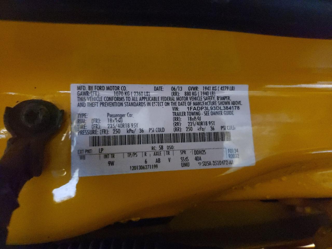 Photo 10 from auction – 2013 FORD FOCUS ST with VIN 1FADP3L93DL384178