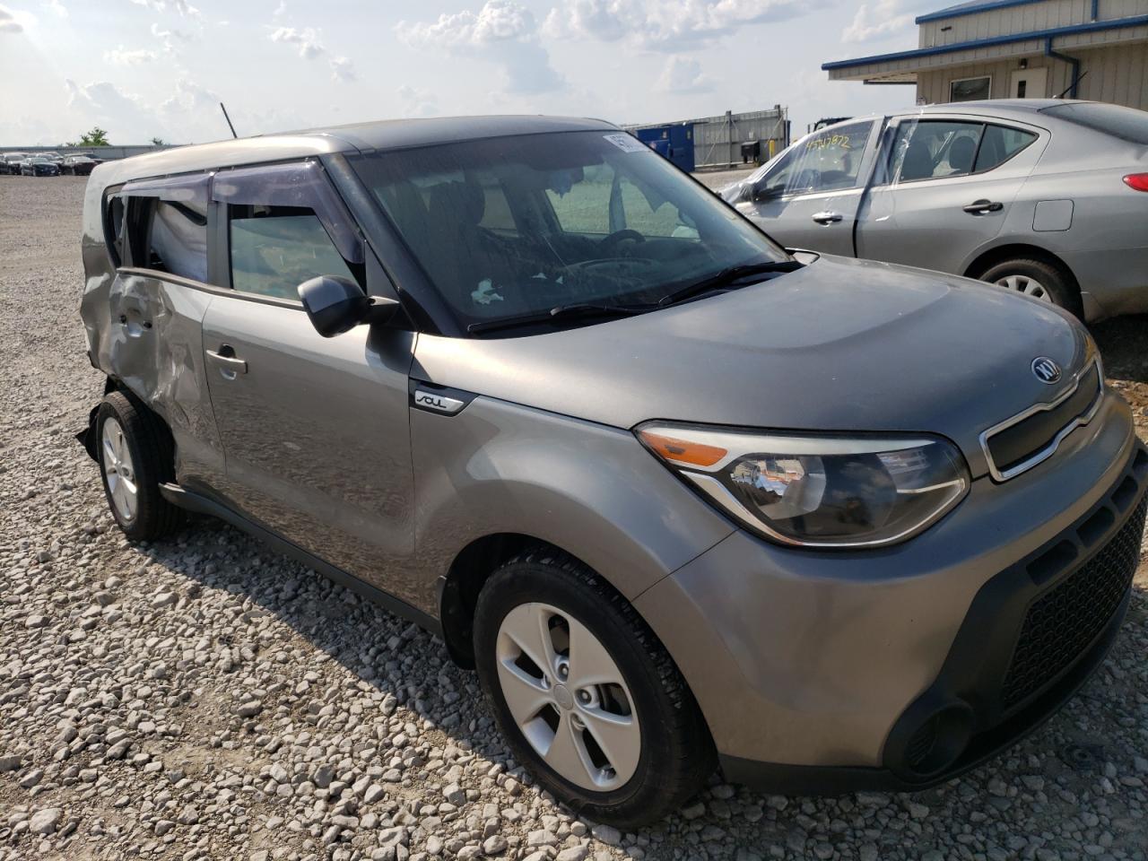 KIA SOUL 2015 with VIN KNDJN2A29F7169774 - Photo from auction