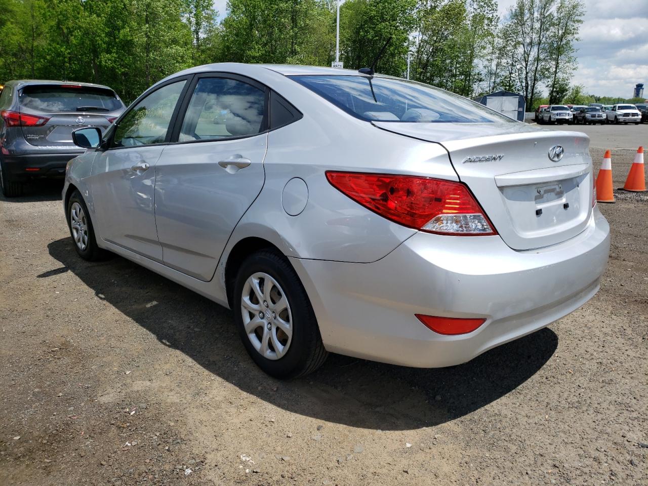 Photo 3 from auction – 2012 HYUNDAI ACCENT GLS with VIN KMHCT4AE8CU153479