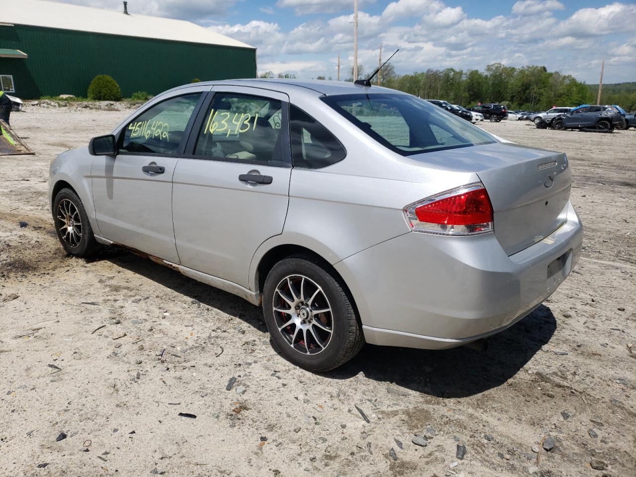 Photo 3 from auction – 2009 FORD FOCUS S with VIN 1FAHP34N39W209660