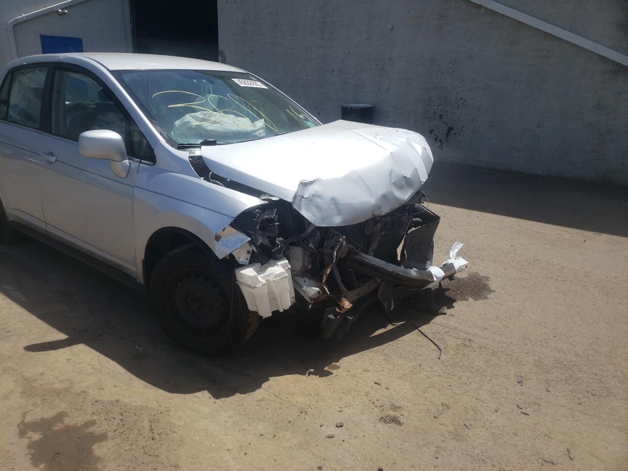 صورة رقم 9 من المزاد - 2007 NISSAN VERSA S مع VIN 3N1BC11E07L422754