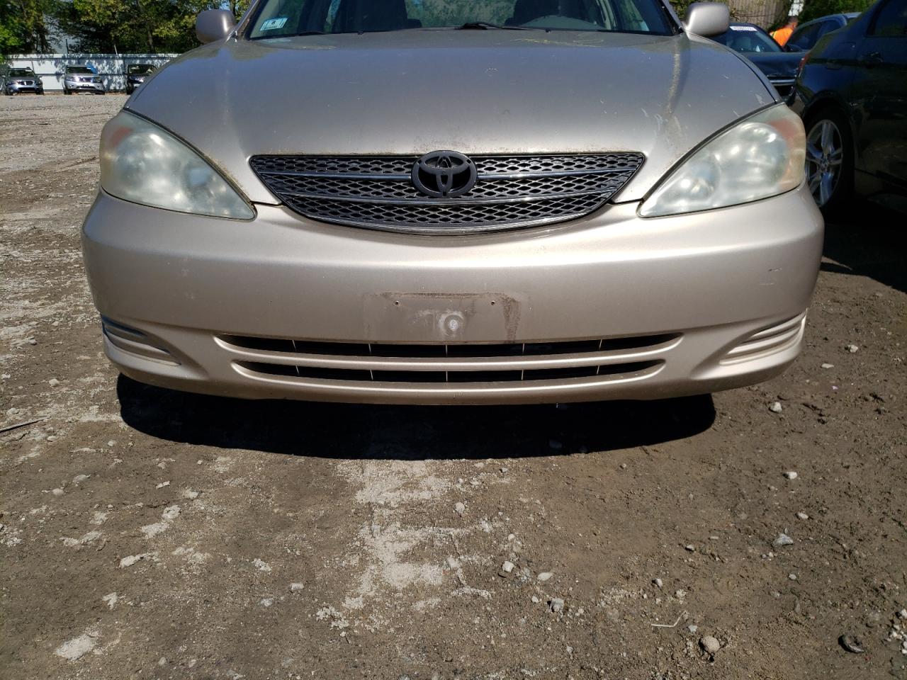 Photo 9 from auction – 2002 TOYOTA CAMRY with VIN 4T1BE32K02U548985