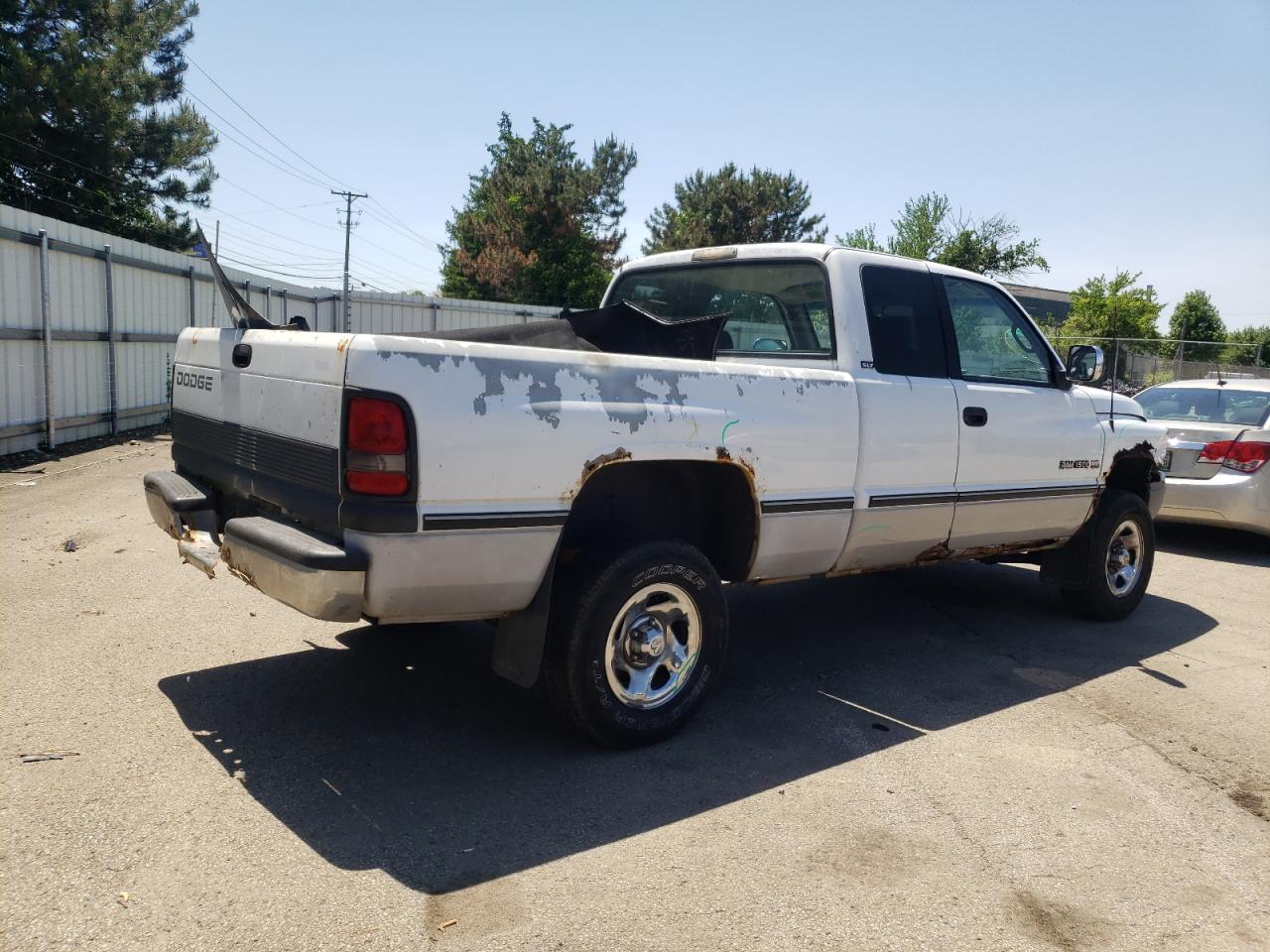 Photo 4 from auction – 1997 DODGE RAM 1500 with VIN 3B7HF13Y4VG772058