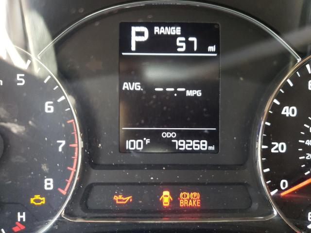 Photo 8 from auction – 2017 KIA FORTE LX with VIN 3KPFK4A77HE064868
