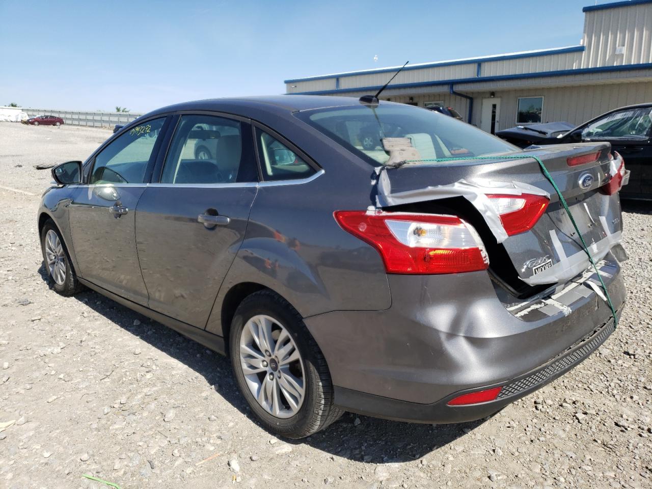 Photo 3 from auction – 2012 FORD FOCUS SEL with VIN 1FAHP3H20CL324757
