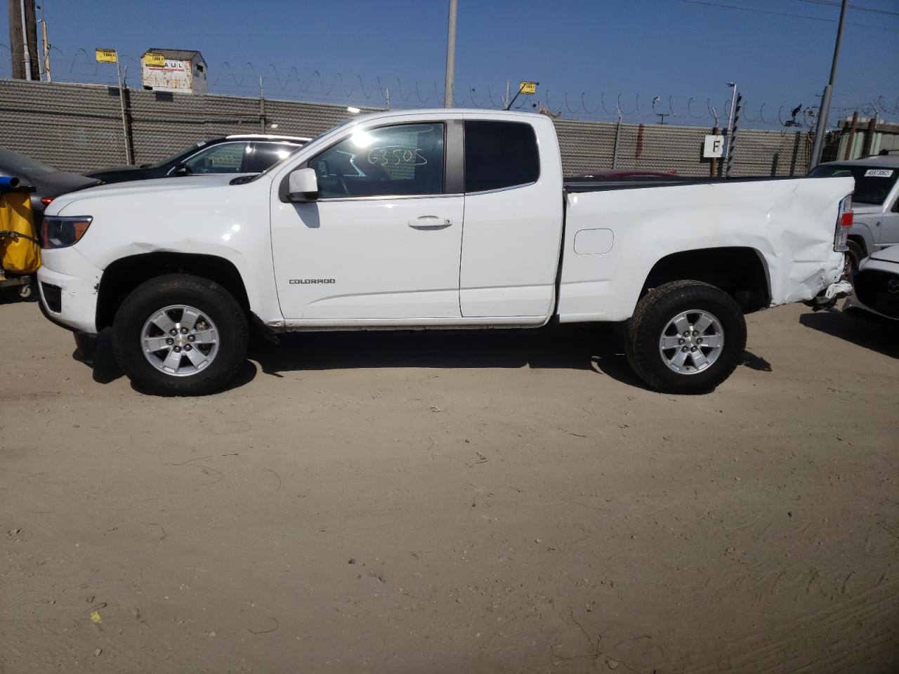 Photo 9 from auction – 2019 CHEVROLET COLORADO with VIN 1GCHSBEA5K1345385