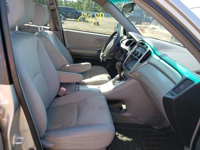 Photo 5 from auction – 2004 TOYOTA HIGHLANDER with VIN JTEGD21A440080989