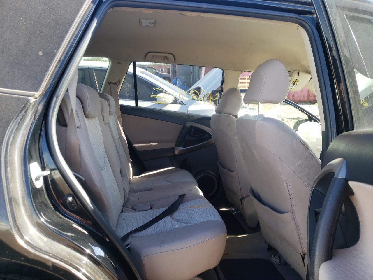 Photo 17 from auction – 2006 TOYOTA RAV4 with VIN JTMBD33V465023511