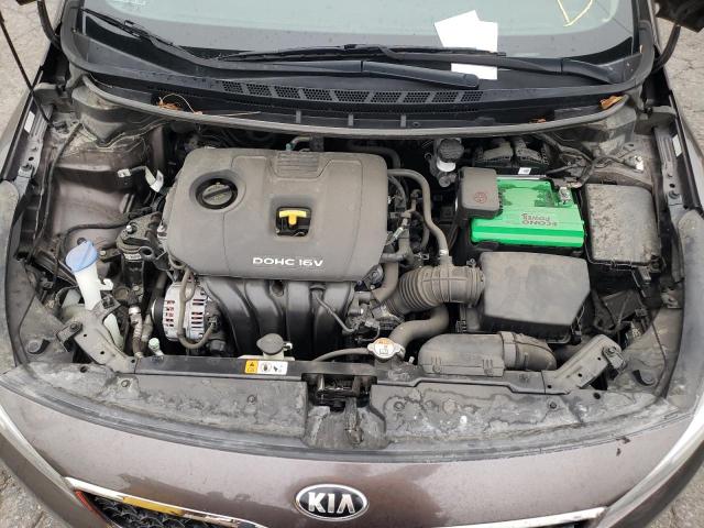 Photo 7 from auction – 2017 KIA FORTE LX with VIN 3KPFK4A72HE075308