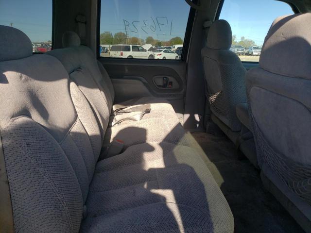 Photo 6 from auction – 1995 CHEVROLET SUBURBAN with VIN 1GNFK16K8SJ330069