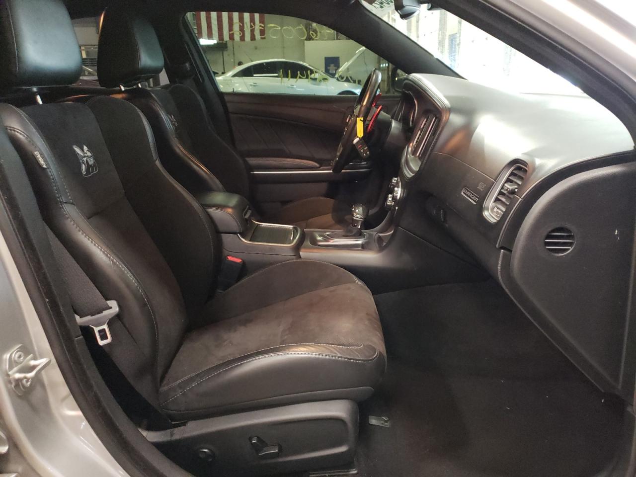 Photo 5 from auction – 2019 DODGE CHARGER SC with VIN 2C3CDXGJXKH650711