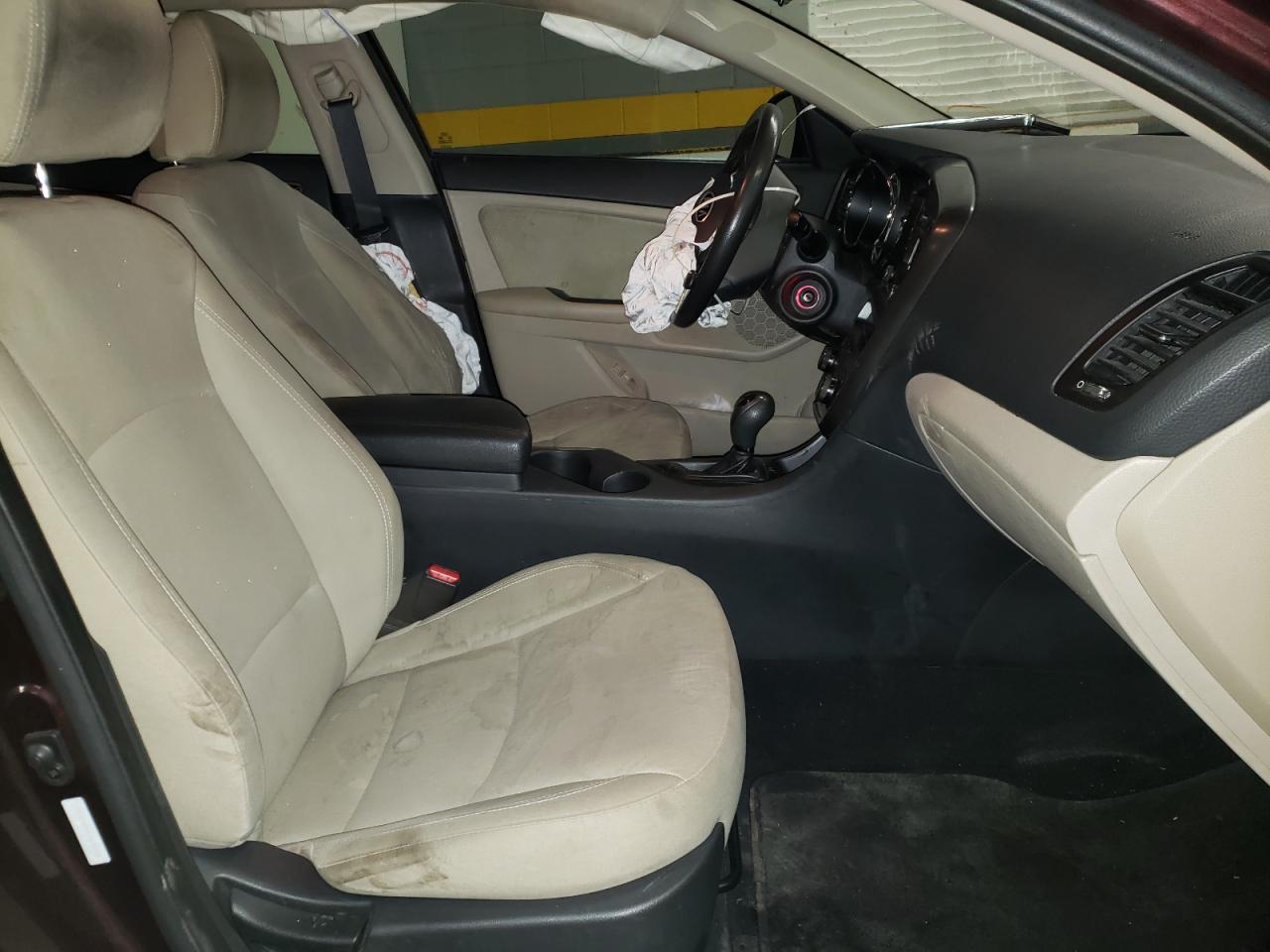 Photo 5 from auction – 2012 KIA OPTIMA LX with VIN 5XXGM4A75CG034458
