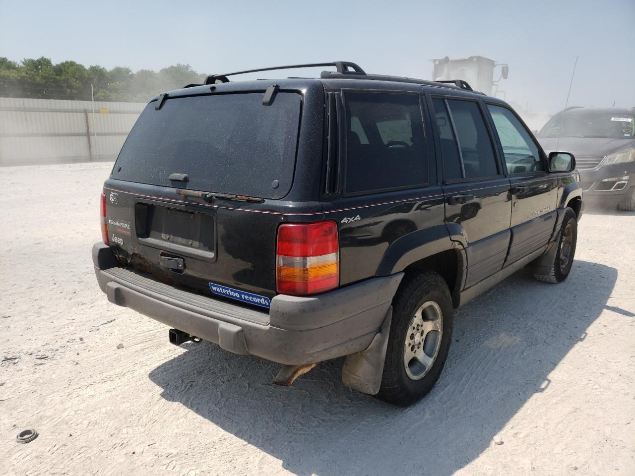 Photo 4 from auction – 1997 JEEP GRAND CHER with VIN 1J4GZ58S8VC774729