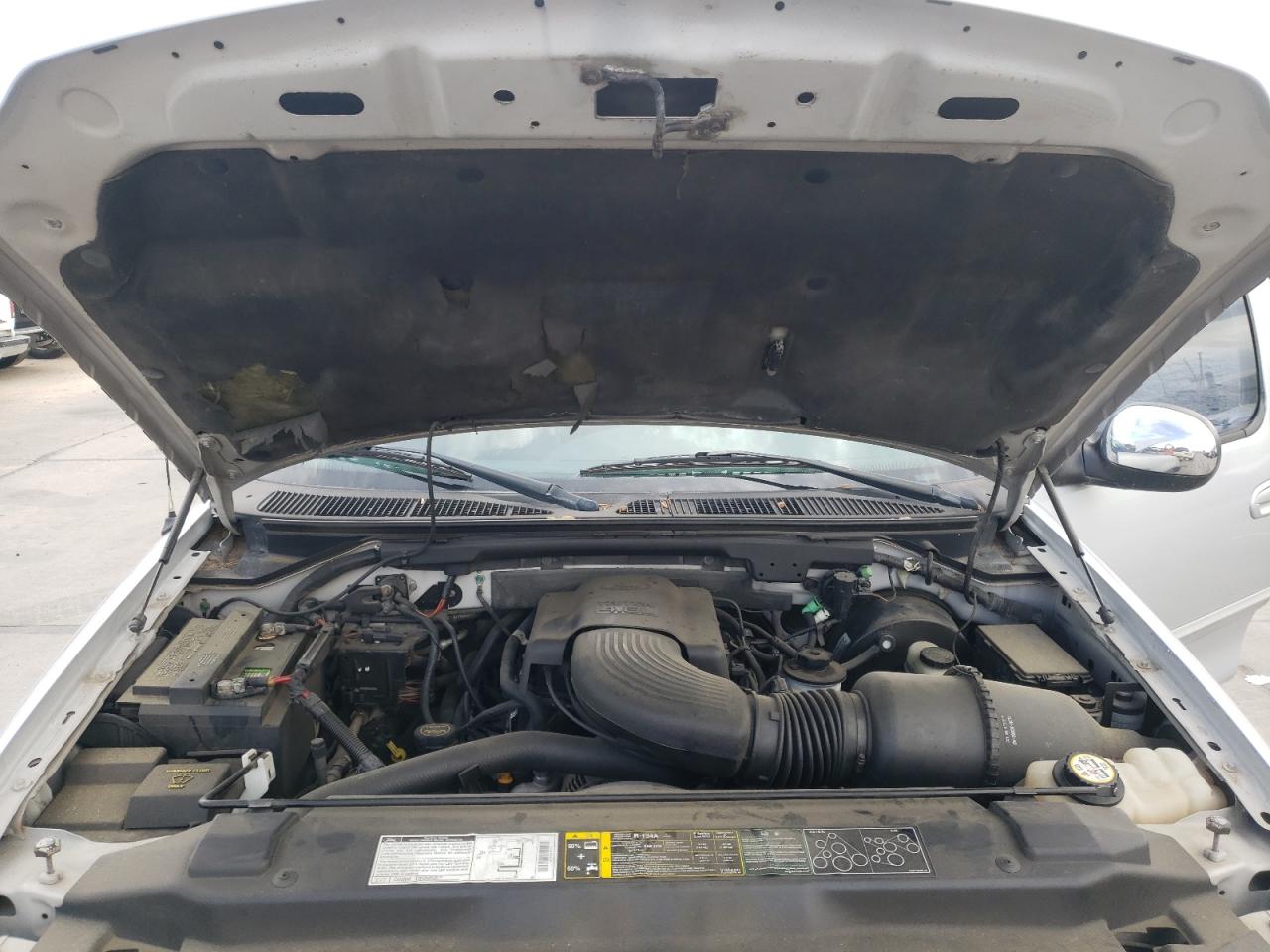 Photo 7 from auction – 2001 FORD F150 with VIN 1FTRX17WX1KB07257