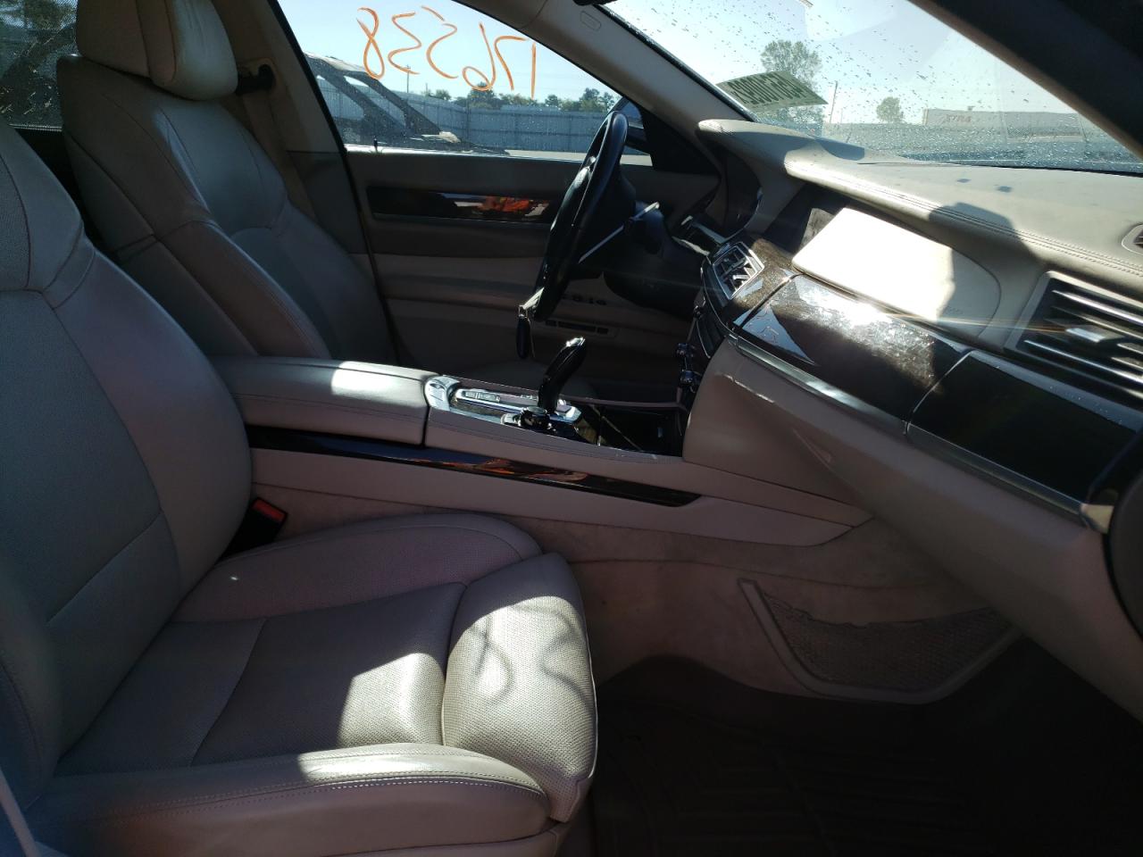 Photo 5 from auction – 2012 BMW 750 LI with VIN WBAKB8C57CC962708