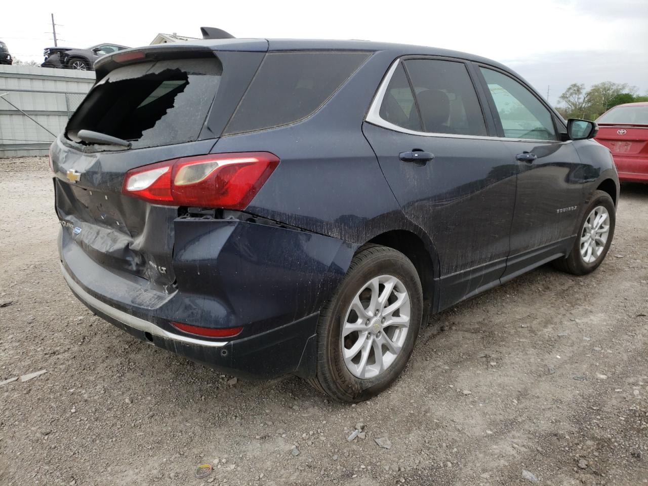 Photo 4 from auction – 2018 CHEVROLET EQUINOX LT with VIN 3GNAXUEU1JS589743
