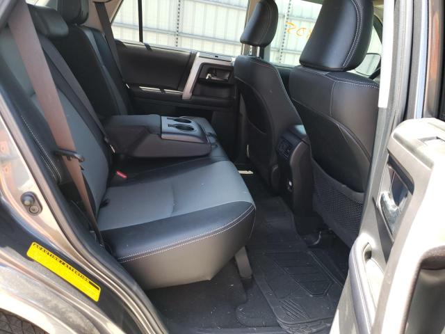 Photo 6 from auction – 2019 TOYOTA 4RUNNER SR with VIN JTEZU5JR7K5212045