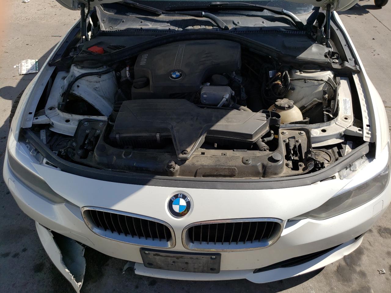 Photo 7 from auction – 2013 BMW 328 XI with VIN WBA3B3C54DF532769