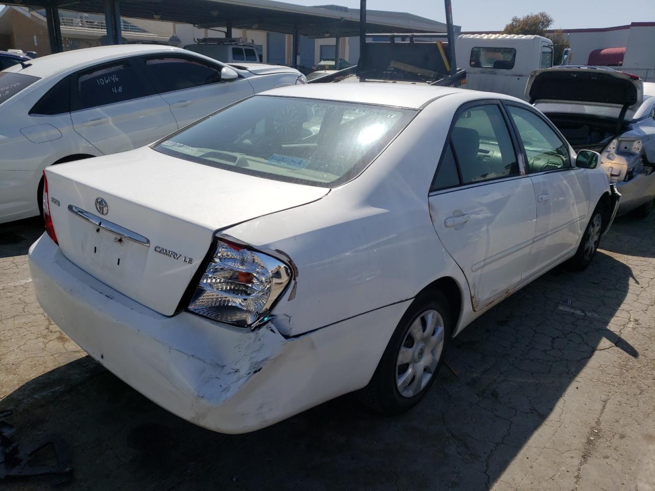 Photo 4 from auction – 2002 TOYOTA CAMRY LE with VIN 4T1BE32K42U041345
