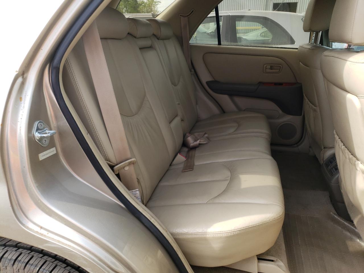 Photo 6 from auction – 2000 LEXUS RX 300 with VIN JT6HF10U2Y0126020