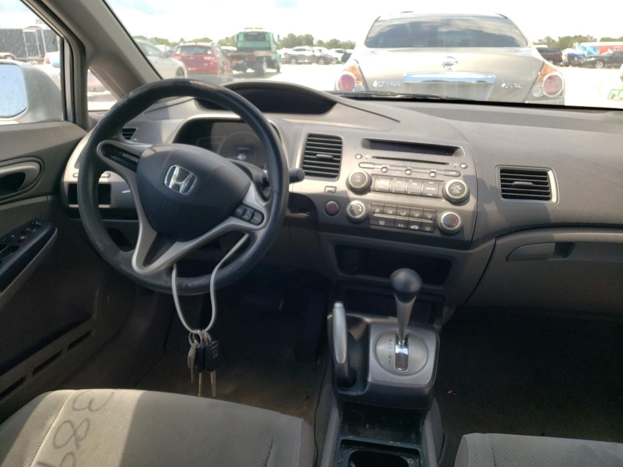 Photo 9 from auction – 2011 HONDA CIVIC LX with VIN 2HGFA1F54BH503336