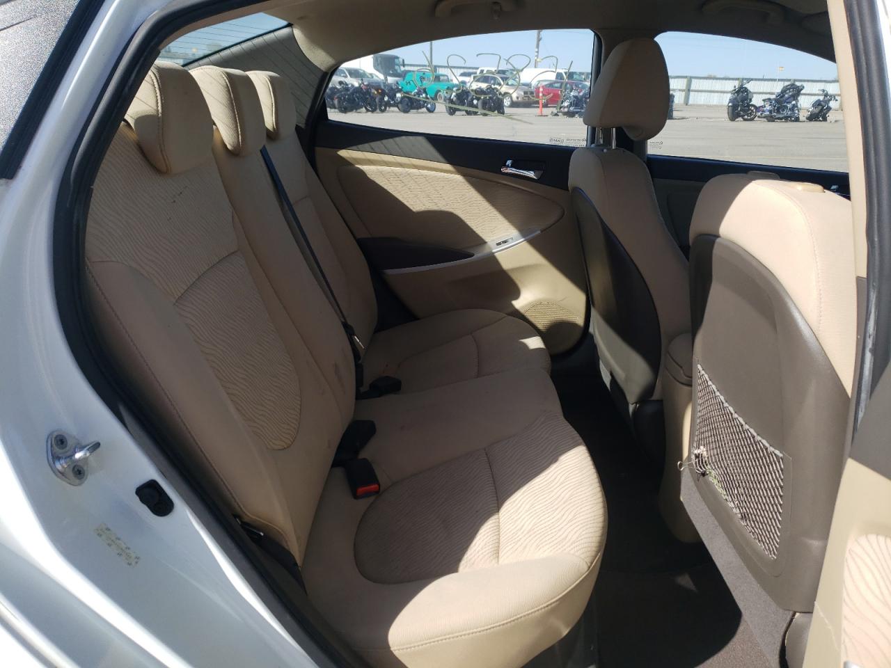 Photo 6 from auction – 2013 HYUNDAI ACCENT GLS with VIN KMHCU4AEXDU301565