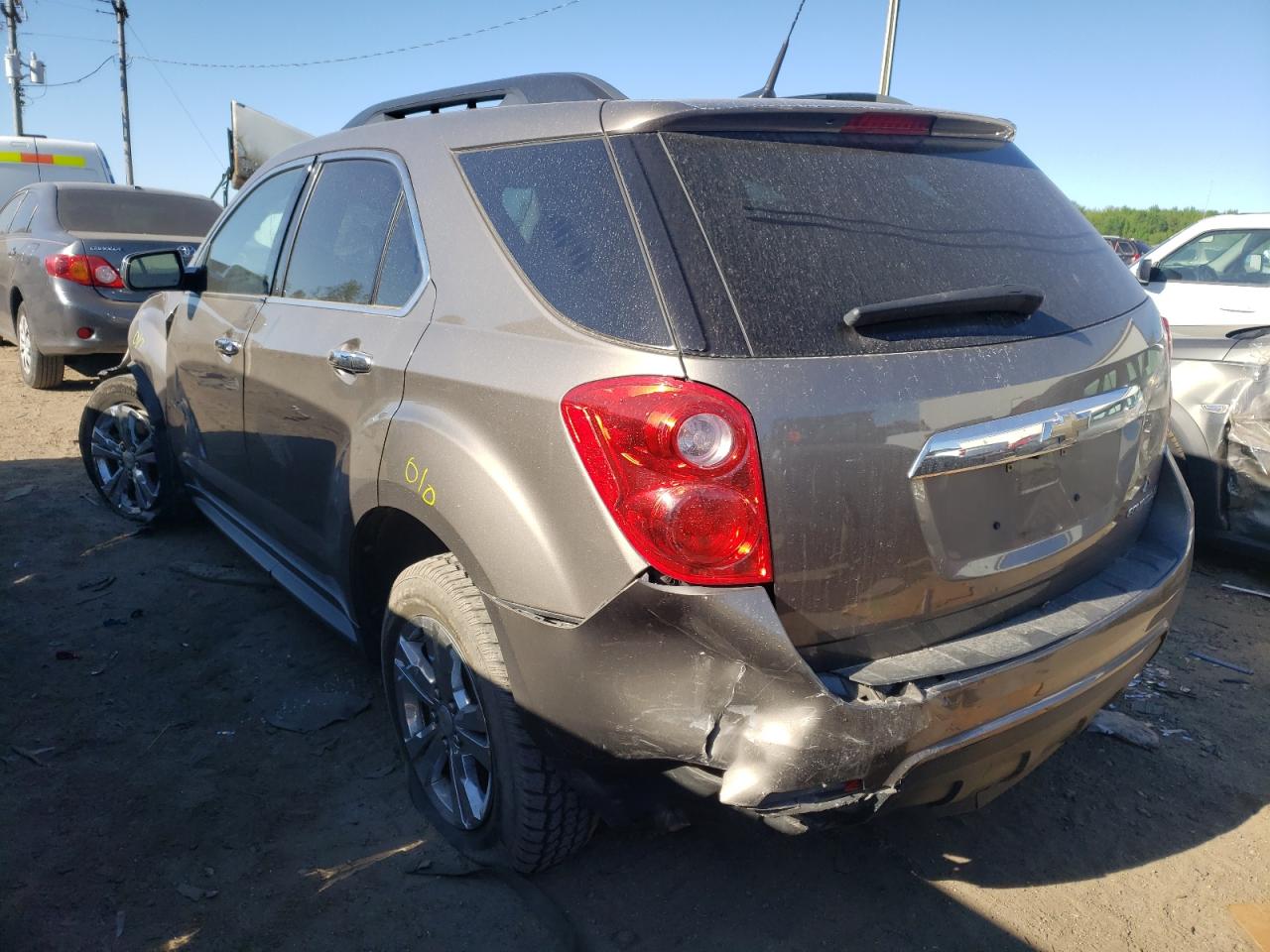 Фото 3 с аукциона – 2011 CHEVROLET EQUINOX LT с VIN 2CNALDEC7B6480355