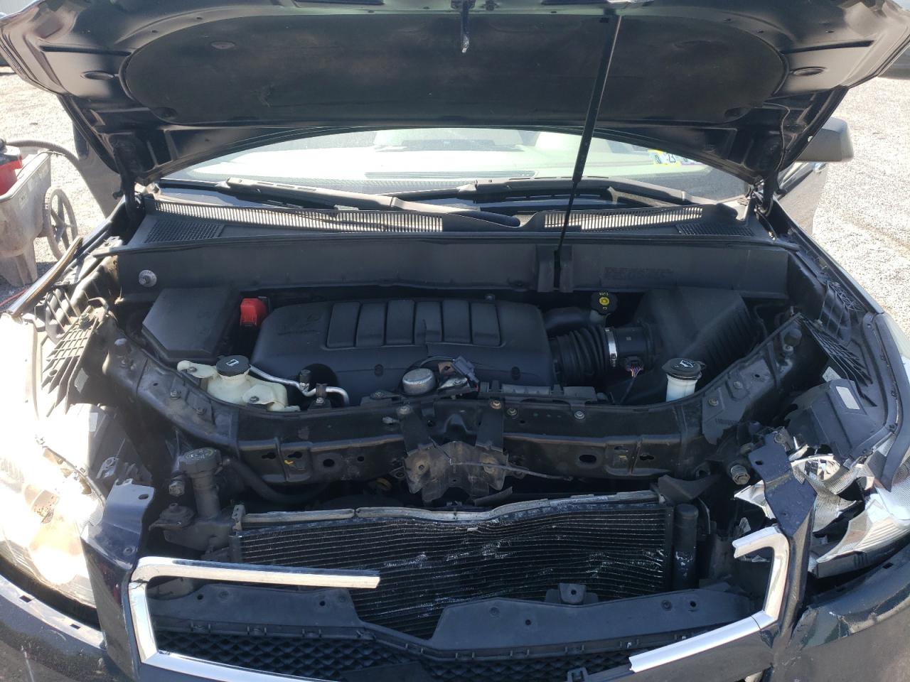 Photo 7 from auction – 2011 CHEVROLET TRAVERSE L with VIN 1GNKVFED9BJ412298