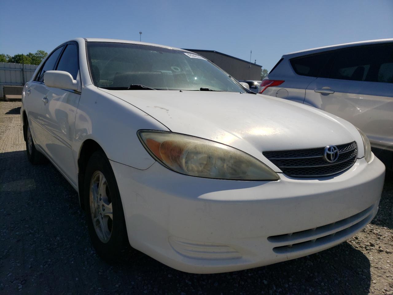 Photo 1 from auction – 2002 TOYOTA CAMRY LE with VIN 4T1BE32K32U048769