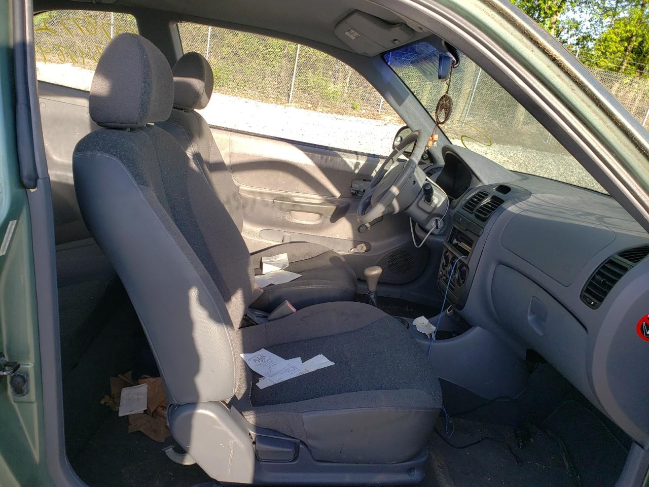 Photo 5 from auction – 2003 HYUNDAI ACCENT L with VIN KMHCF35C53U246647