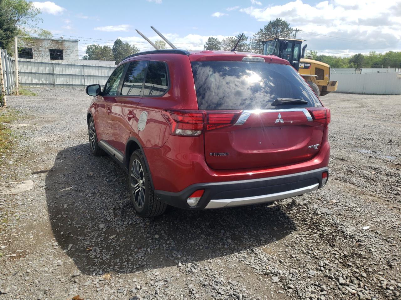 Photo 3 from auction – 2016 MITSUBISHI OUTLANDER with VIN JA4AZ3A32GZ007102