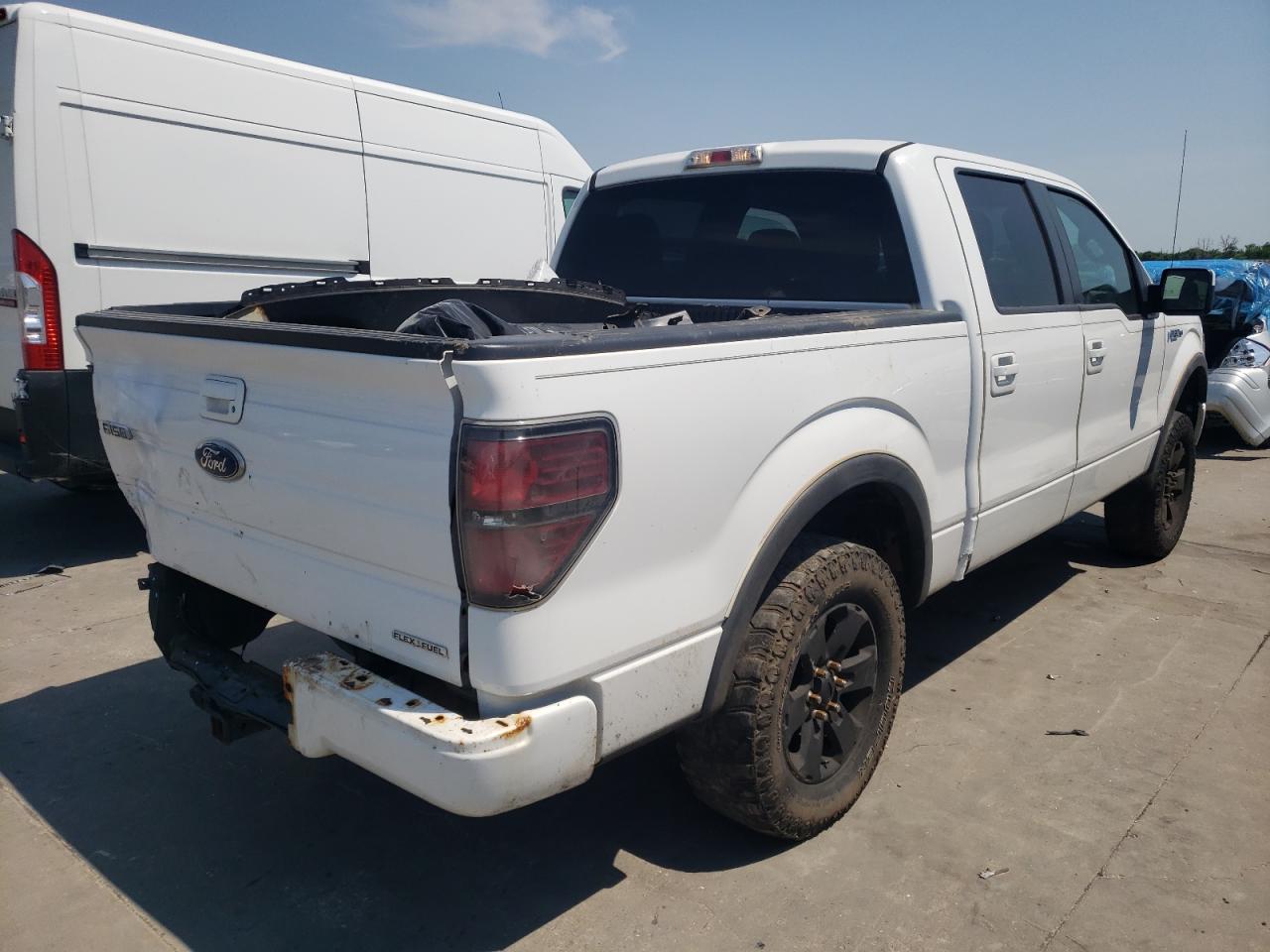 Photo 4 from auction – 2011 FORD F150 SUPER with VIN 1FTFW1EFXBFC37865