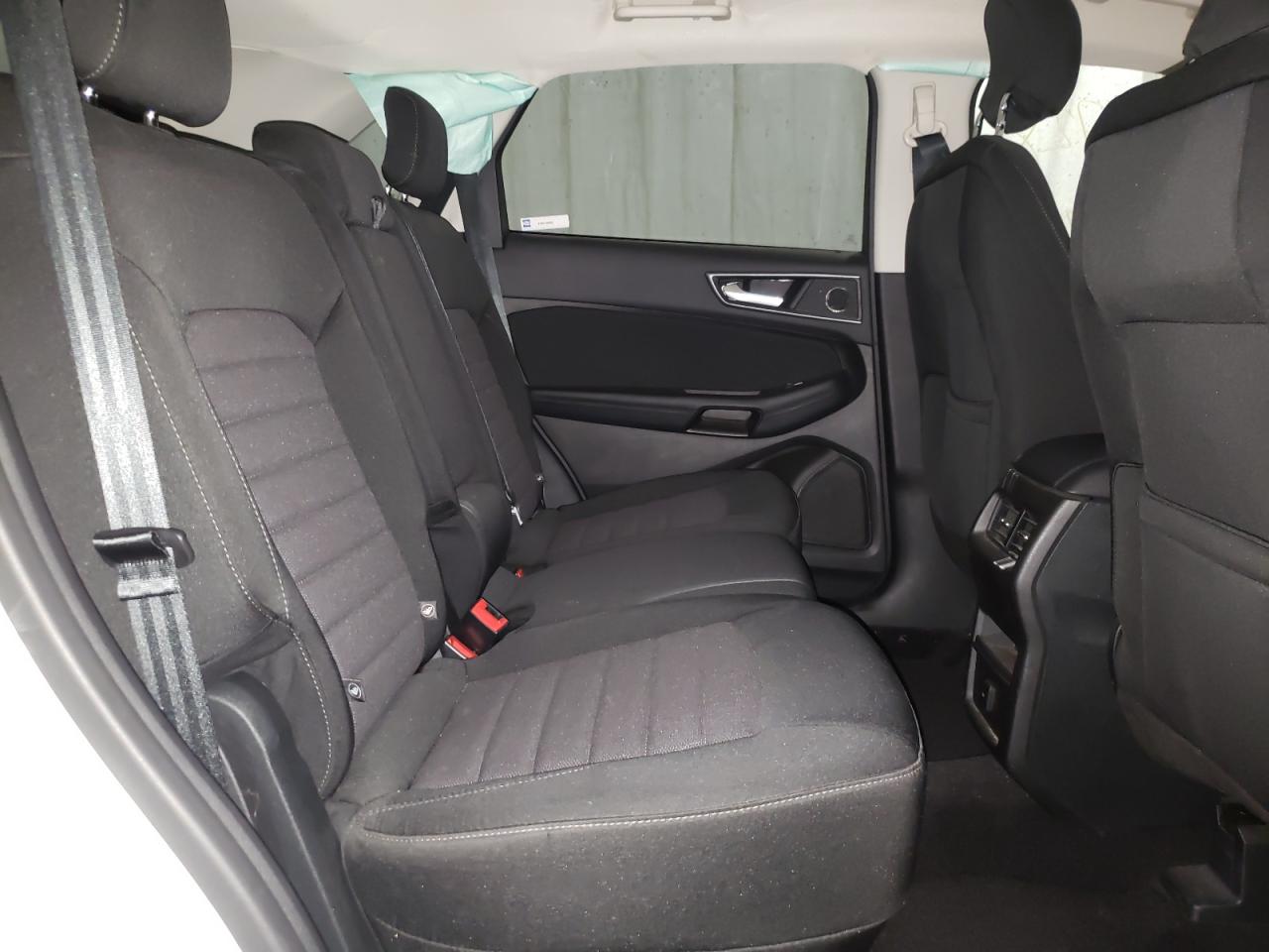 Foto 6 de la subasta – 2016 FORD EDGE SE con VIN 2FMPK4G94GBC40452
