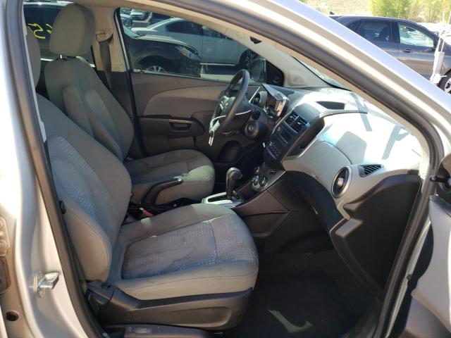 Photo 5 from auction – 2015 CHEVROLET SONIC LS with VIN 1G1JA5SH0F4172377