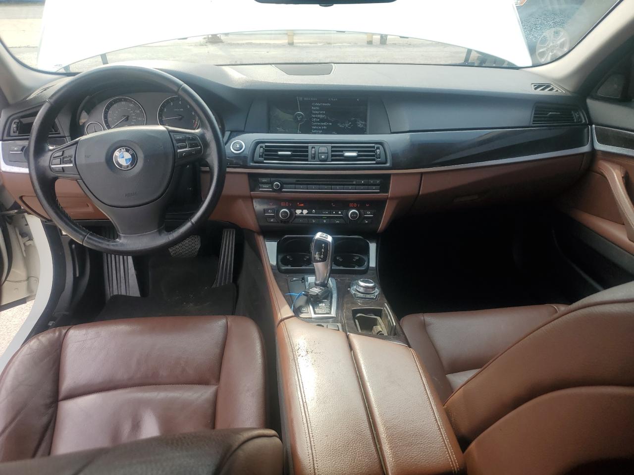 Photo 9 from auction – 2011 BMW 528 I with VIN WBAFR1C57BC748823