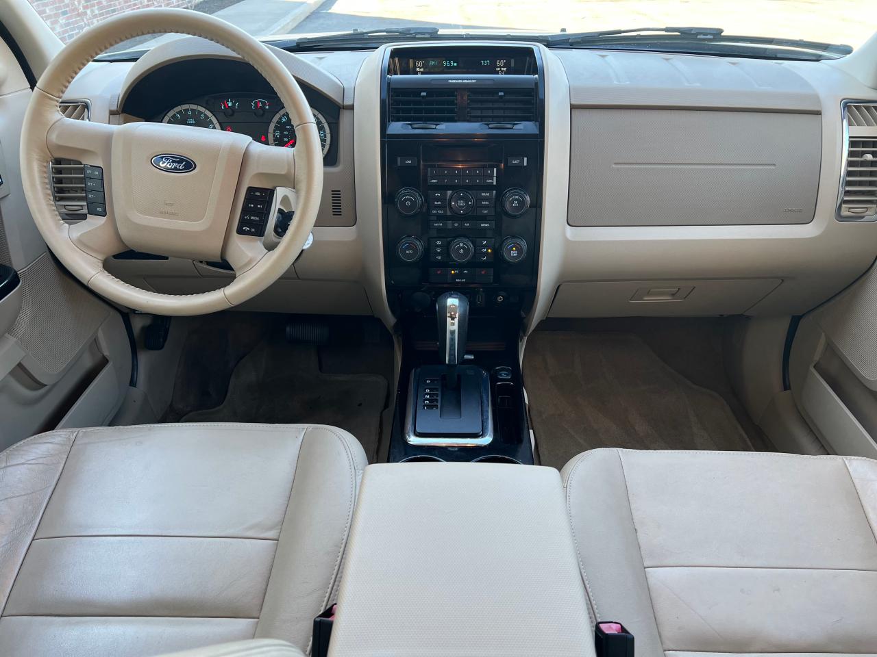 Photo 9 from auction – 2012 FORD ESCAPE LIM with VIN 1FMCU9E7XCKA26413