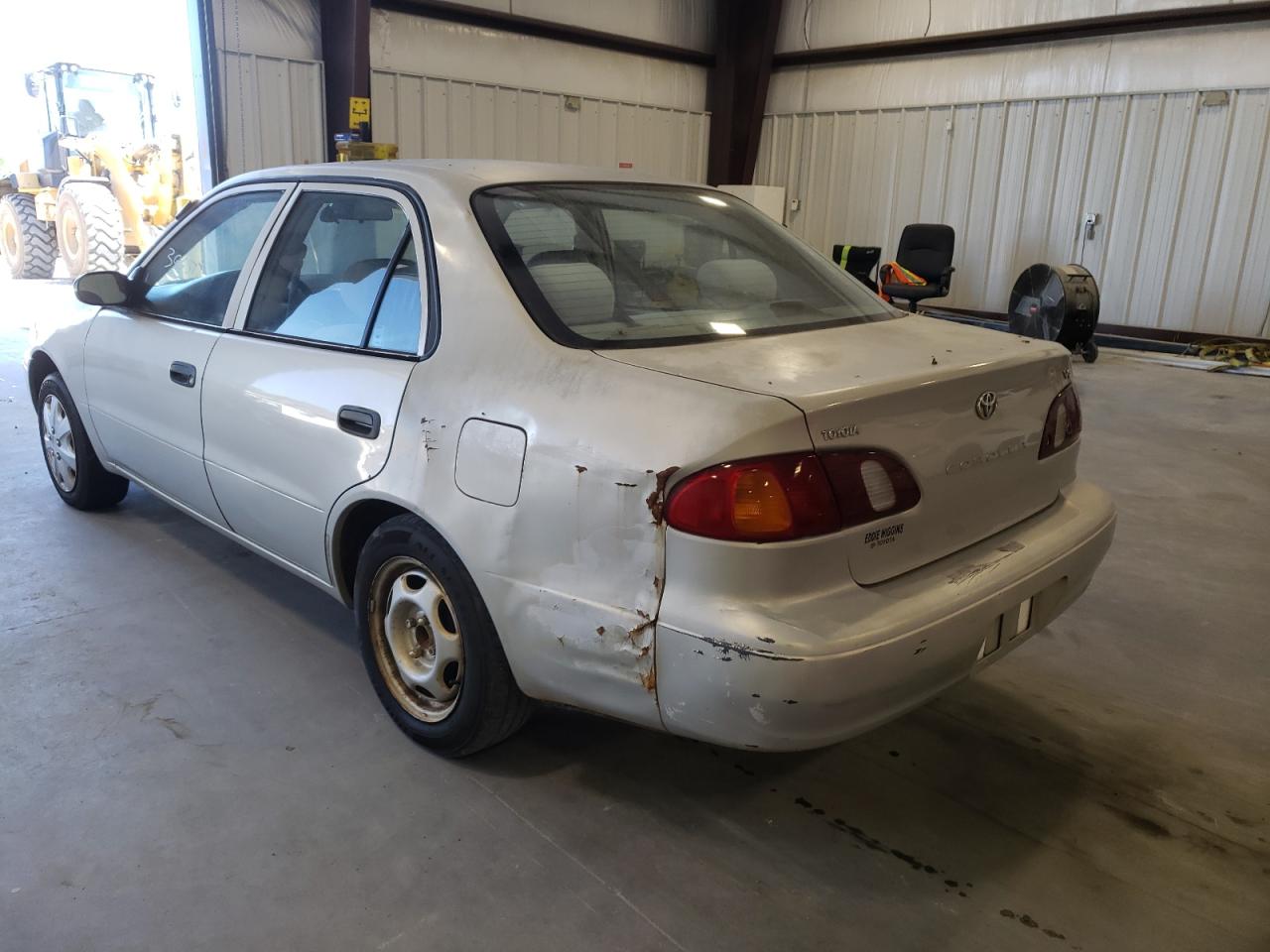 Photo 3 from auction – 2000 TOYOTA COROLLA VE with VIN 1NXBR12E2YZ311703