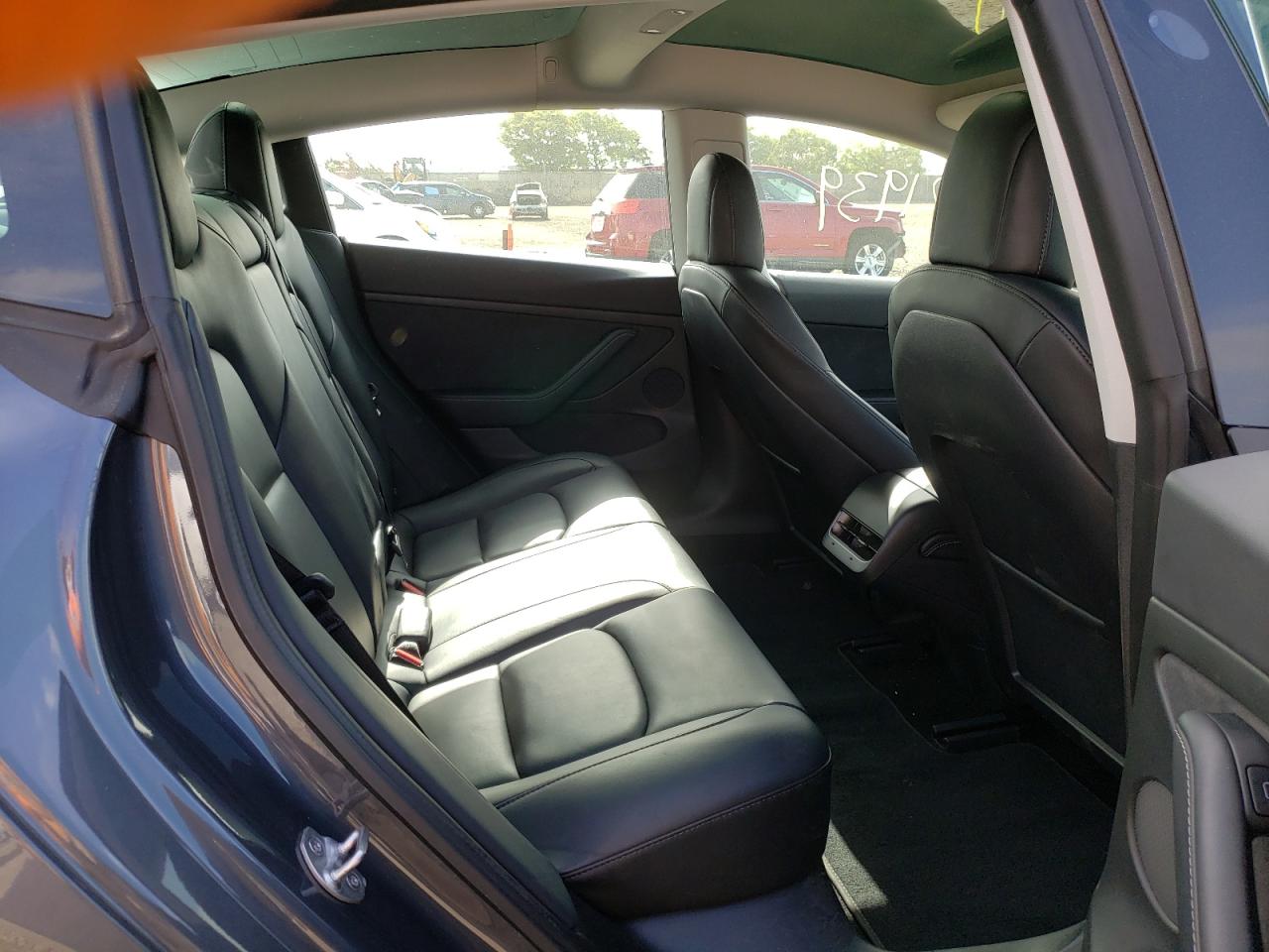 Photo 6 from auction – 2022 TESLA MODEL 3 with VIN 5YJ3E1EB0NF145739