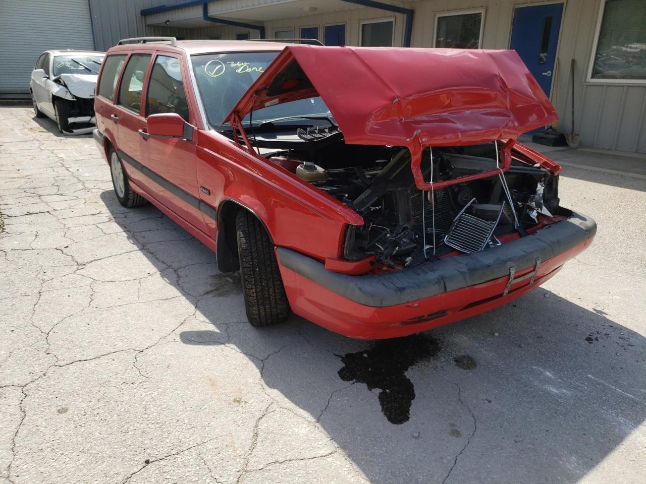 Photo 11 from auction – 1996 VOLVO 850 BASE with VIN YV1LW555XT2241905