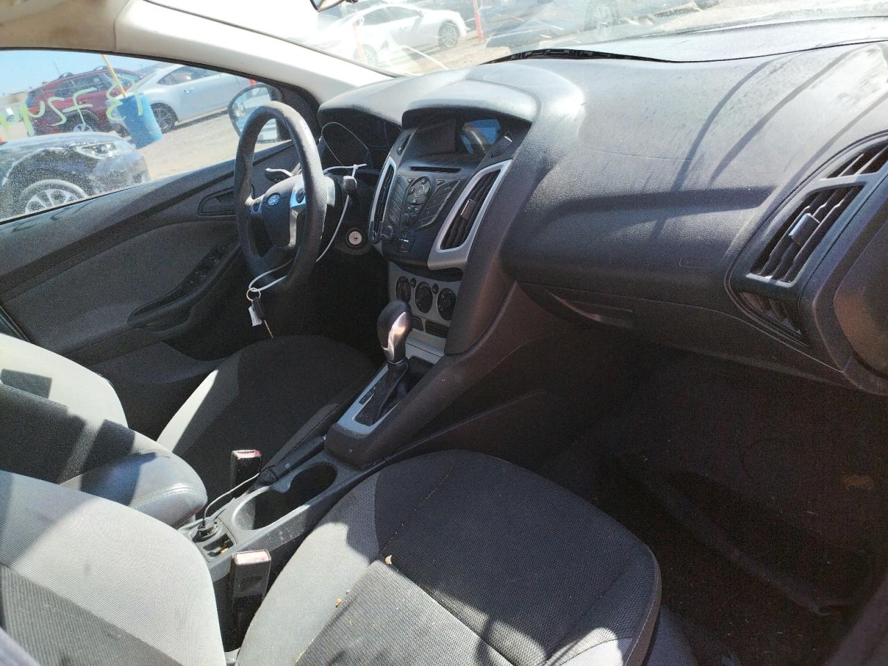 Photo 5 from auction – 2012 FORD FOCUS SE with VIN 1FAHP3F20CL404532