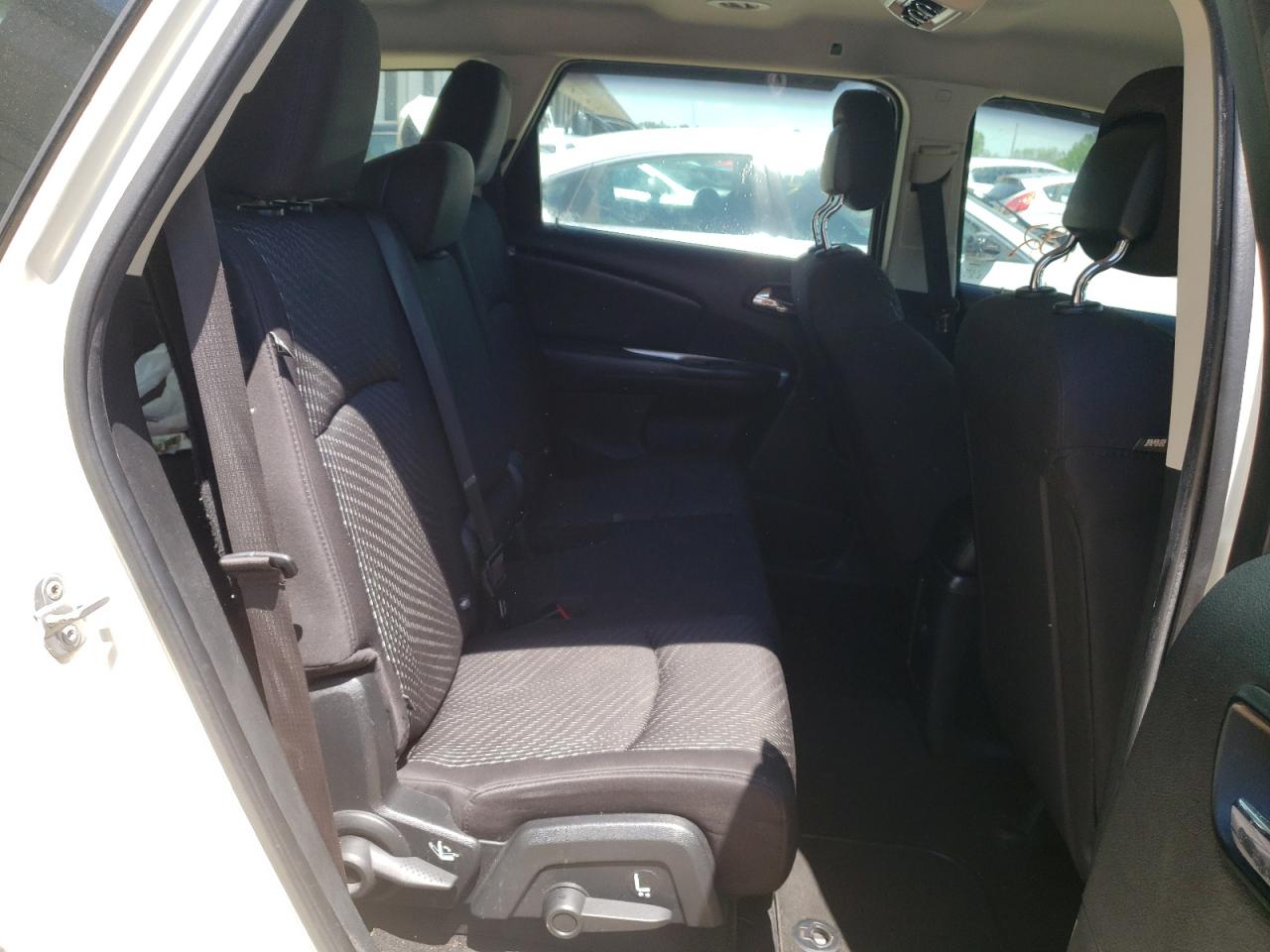 Photo 6 from auction – 2014 DODGE JOURNEY SE with VIN 3C4PDCAB3ET133012