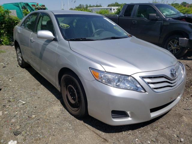 TOYOTA CAMRY BASE 2011 z numerem VIN 4T1BF3EKXBU682945 - Zdjęcie z aukcji