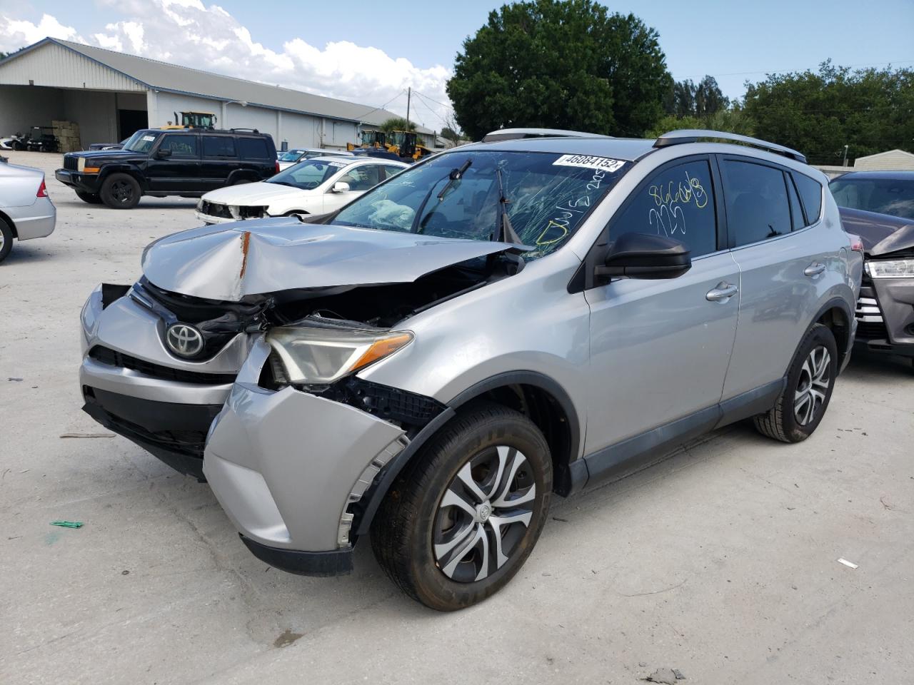 Photo 2 from auction – 2017 TOYOTA RAV4 LE with VIN 2T3ZFREV3HW346260