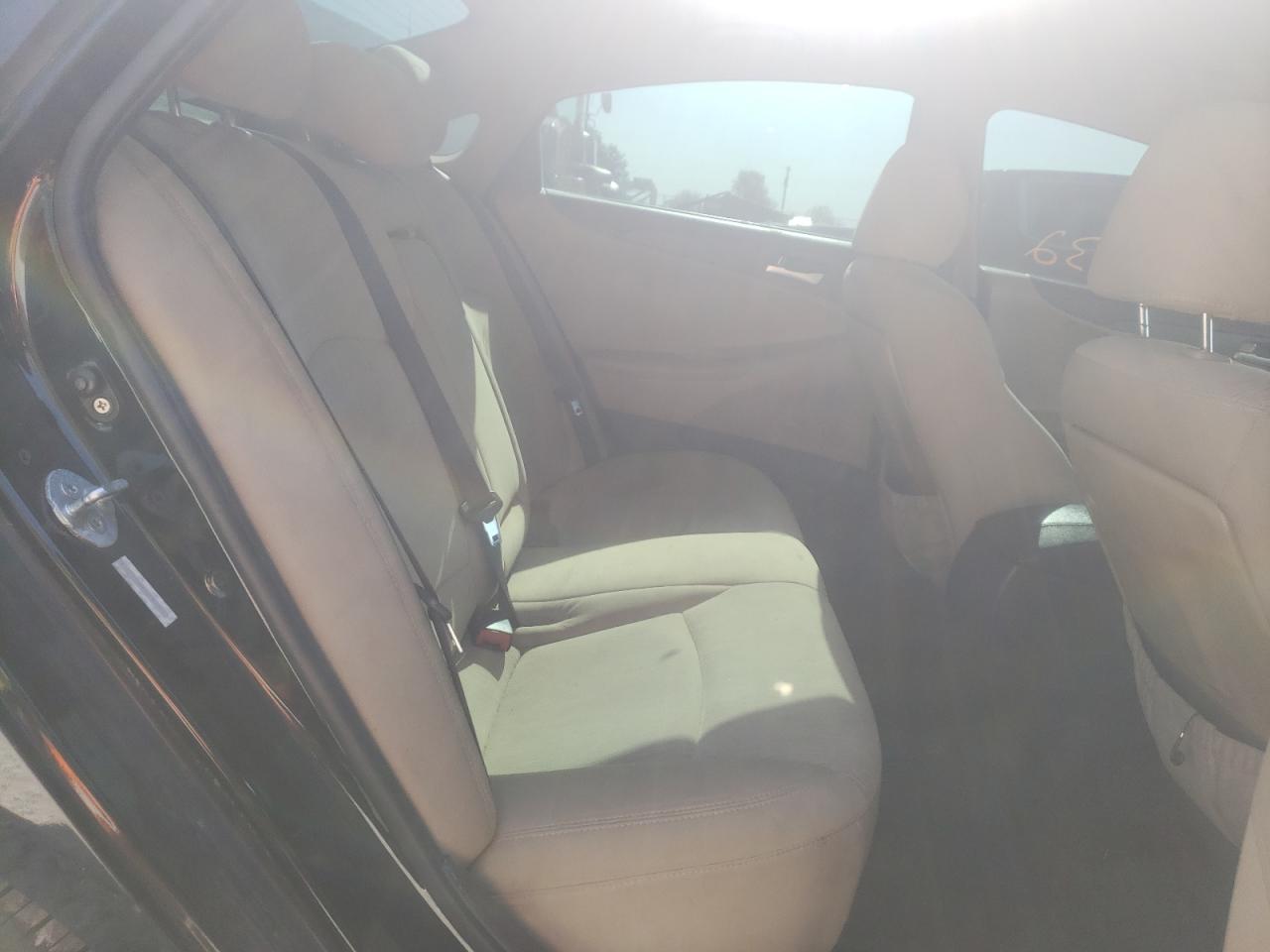 Photo 6 from auction – 2011 HYUNDAI SONATA GLS with VIN 5NPEB4AC4BH003571