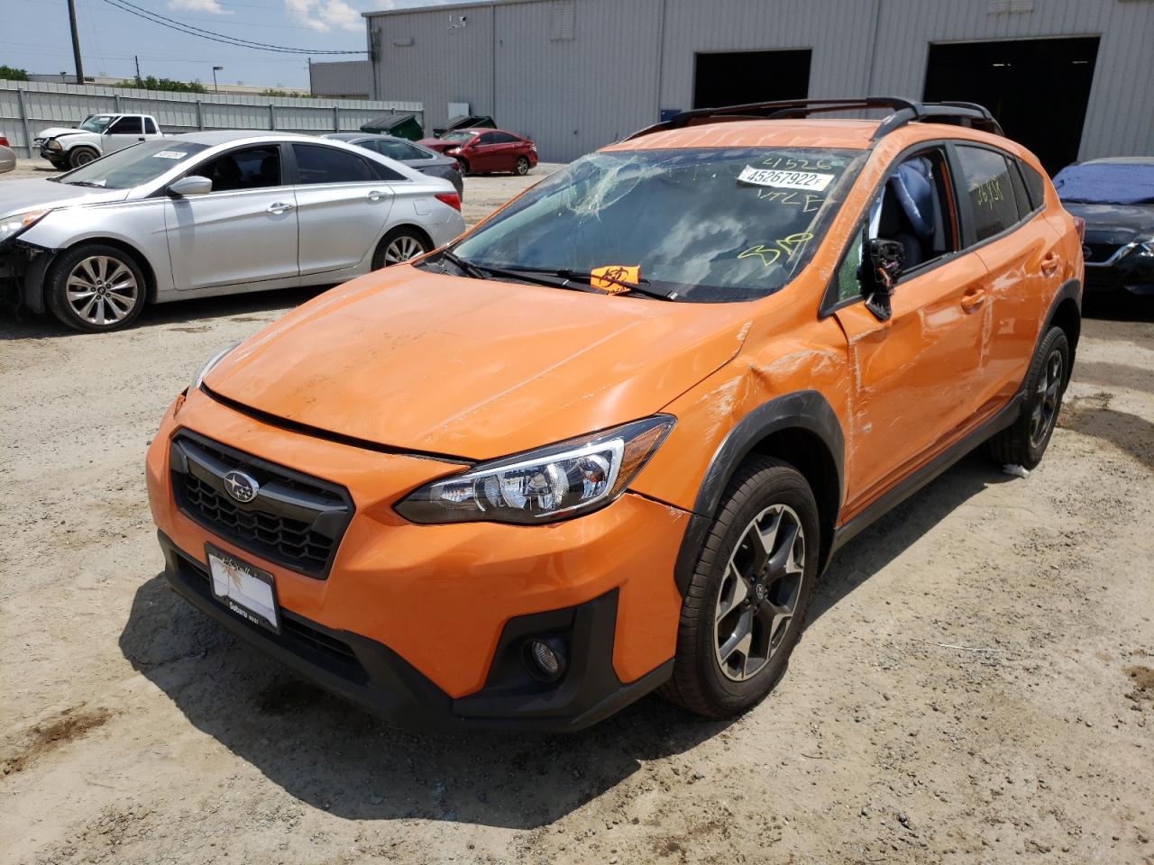 Photo 2 from auction – 2019 SUBARU CROSSTREK with VIN JF2GTAEC3K8238591