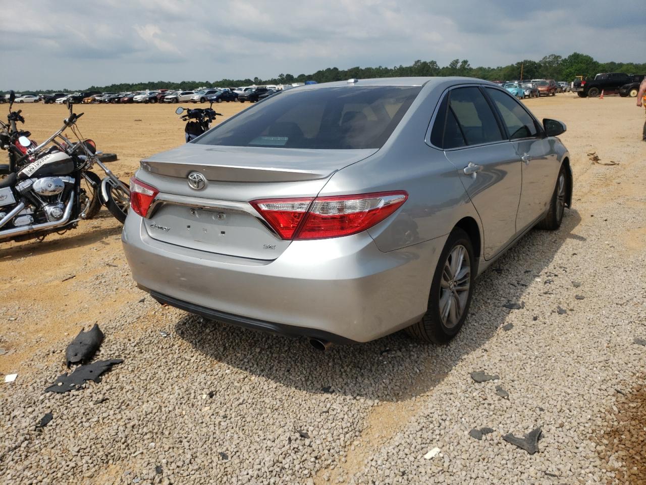Photo 4 from auction – 2016 TOYOTA CAMRY LE with VIN 4T1BF1FK4GU118217