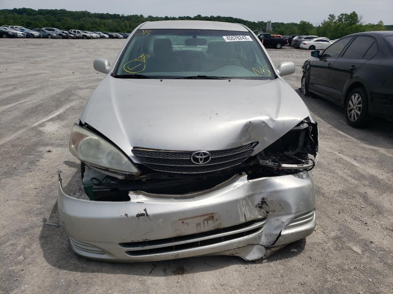 Photo 9 from auction – 2004 TOYOTA CAMRY LE with VIN 4T1BE32K34U923352
