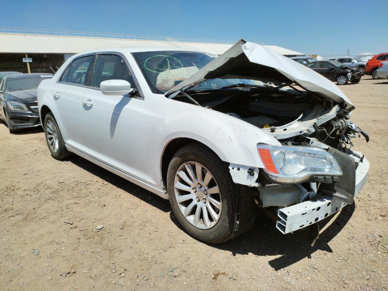 CHRYSLER 300 2013 with VIN 2C3CCAAG8DH627427 - Photo from auction