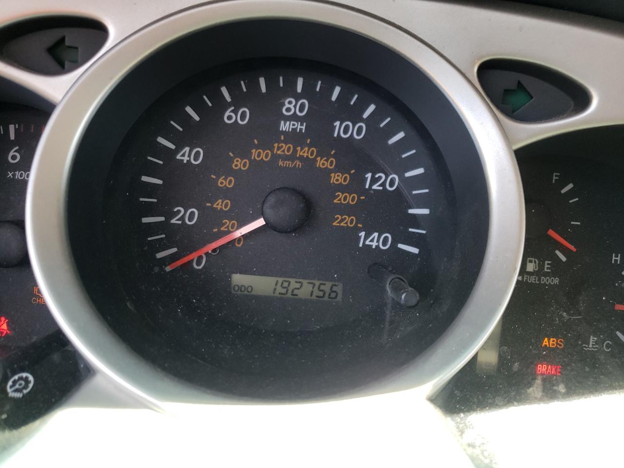 Photo 8 from auction – 2004 TOYOTA HIGHLANDER with VIN JTEHD21AX40028805