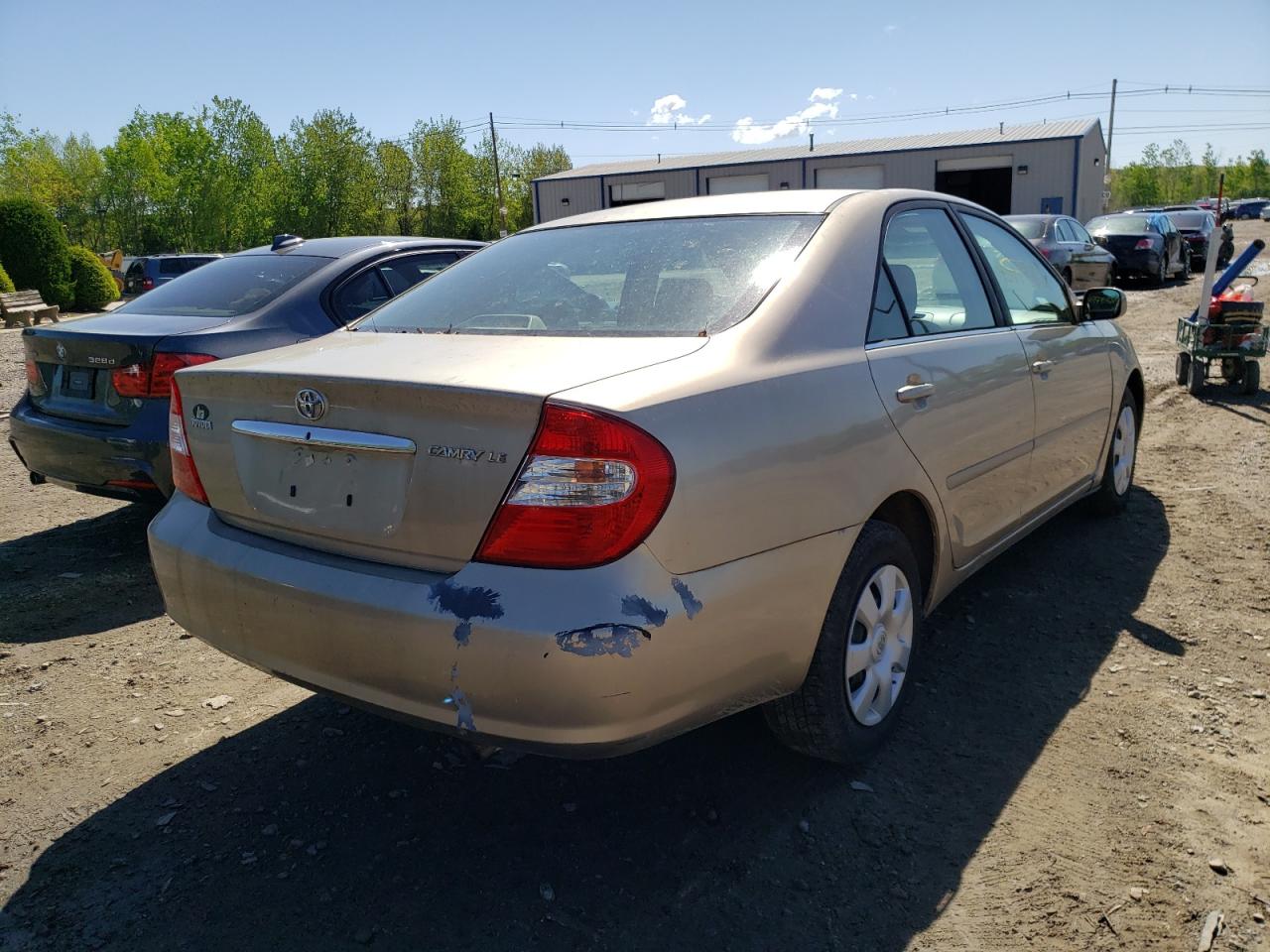 Photo 4 from auction – 2002 TOYOTA CAMRY with VIN 4T1BE32K02U548985